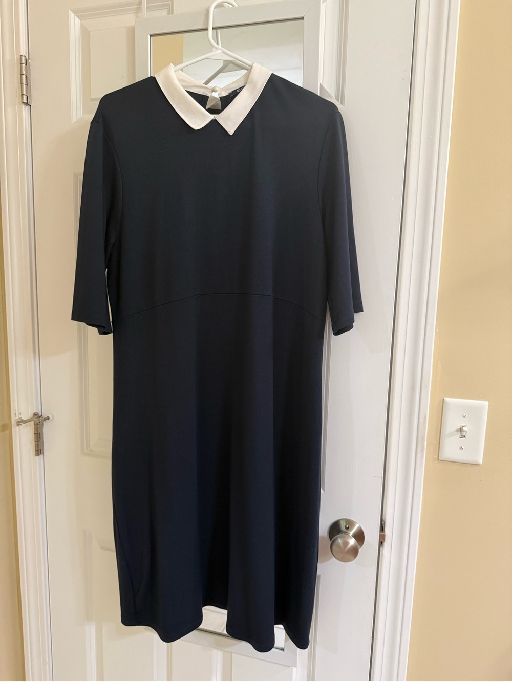 Kiabi (France) Navy blue  Midi Dress with White Contrast Collar